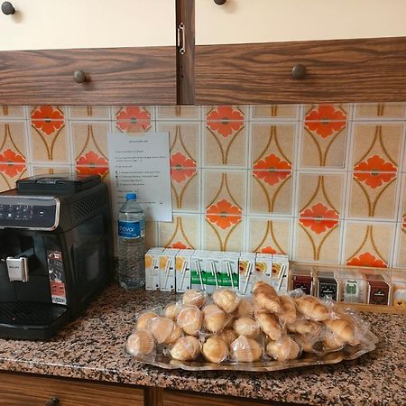 Pension Benavente Ap-7 3Min Coche Playa 5 Min Self Check-In 24H 몬코파르 외부 사진